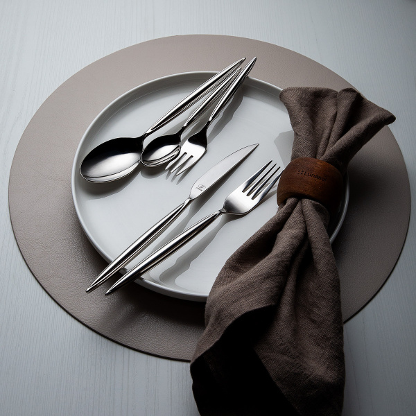 Cutlery set 16 pcs - Montevideo glossy in magnetic box