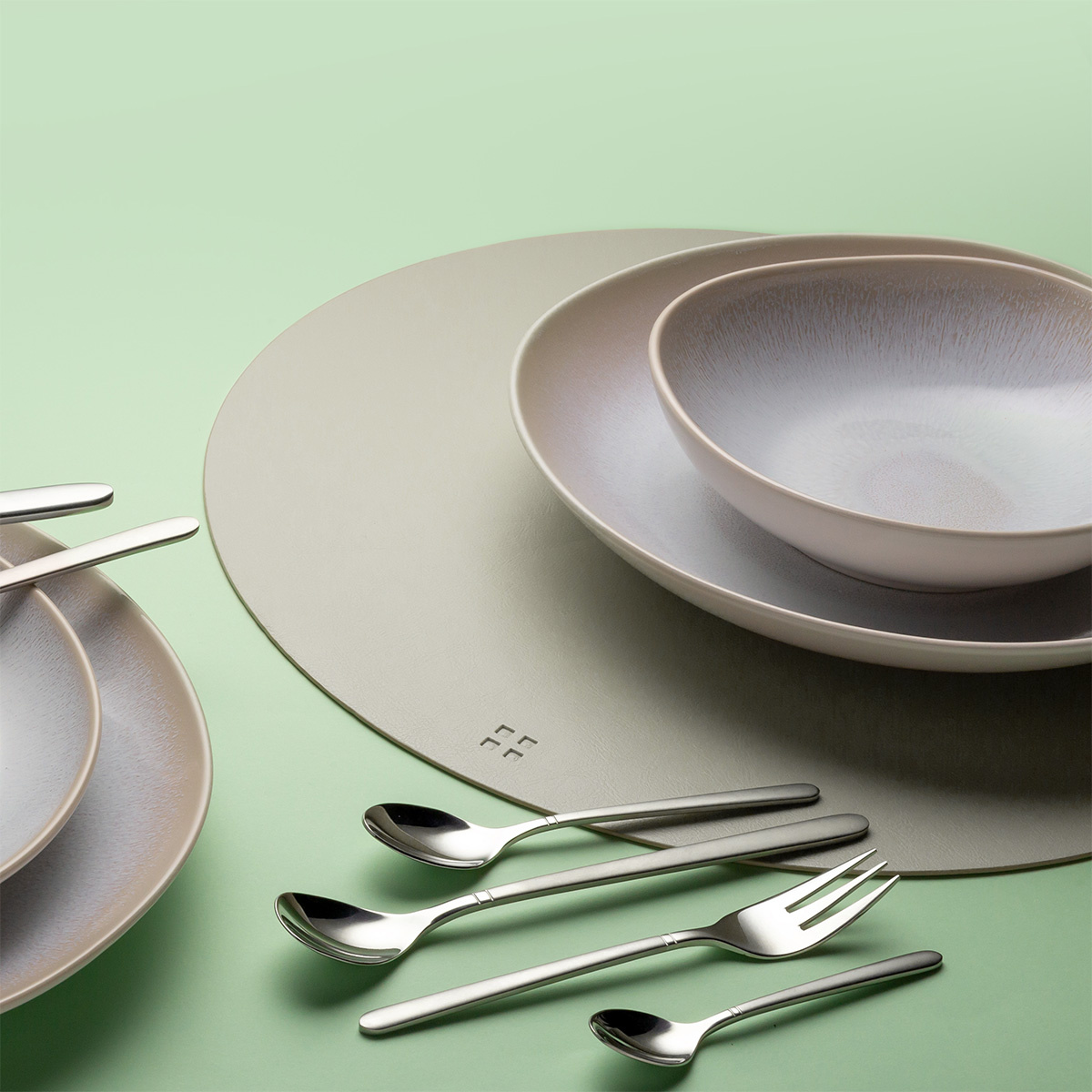 Sandfarbenes Platzset ø 38 cm – Elements Ambiente