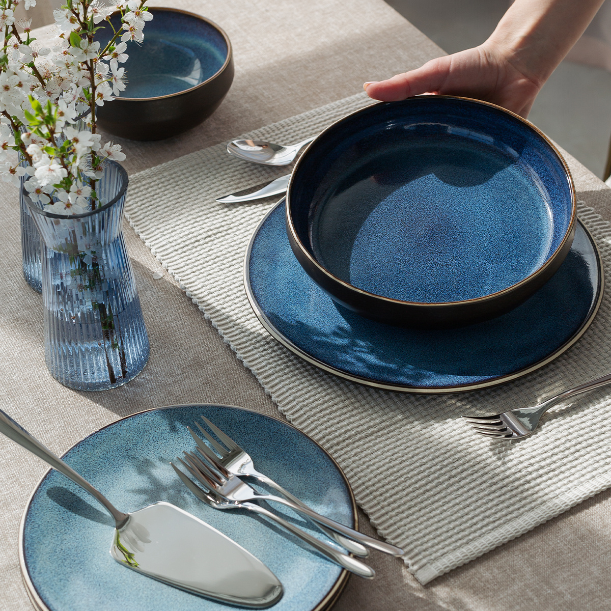 Piatto fondo U-Coupe 22 cm - Gaya Elements Night Terra