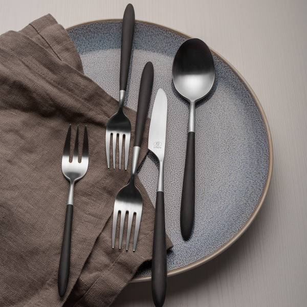 Set posate 24 pezzi - Gaya Exeter con manico grigio-nero