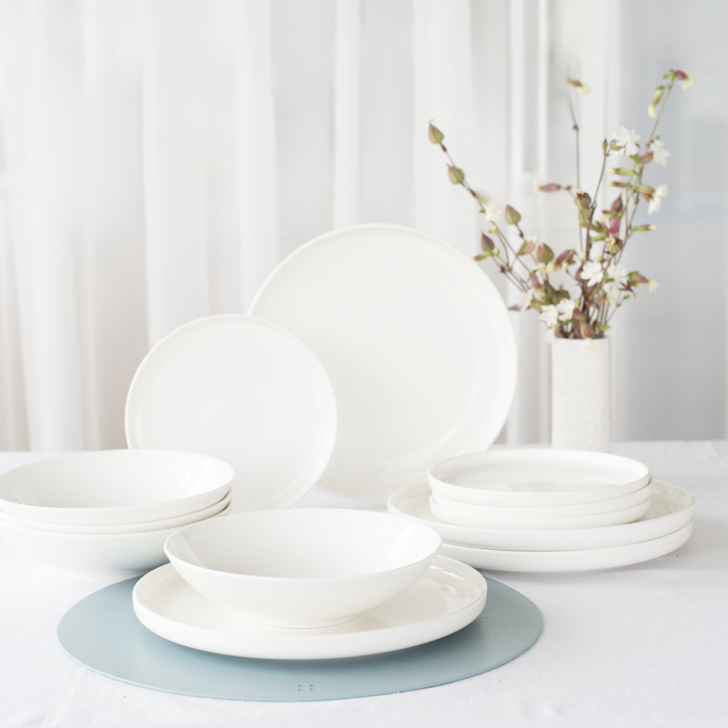 Porcelain set 12 pcs — Gaya Atelier white