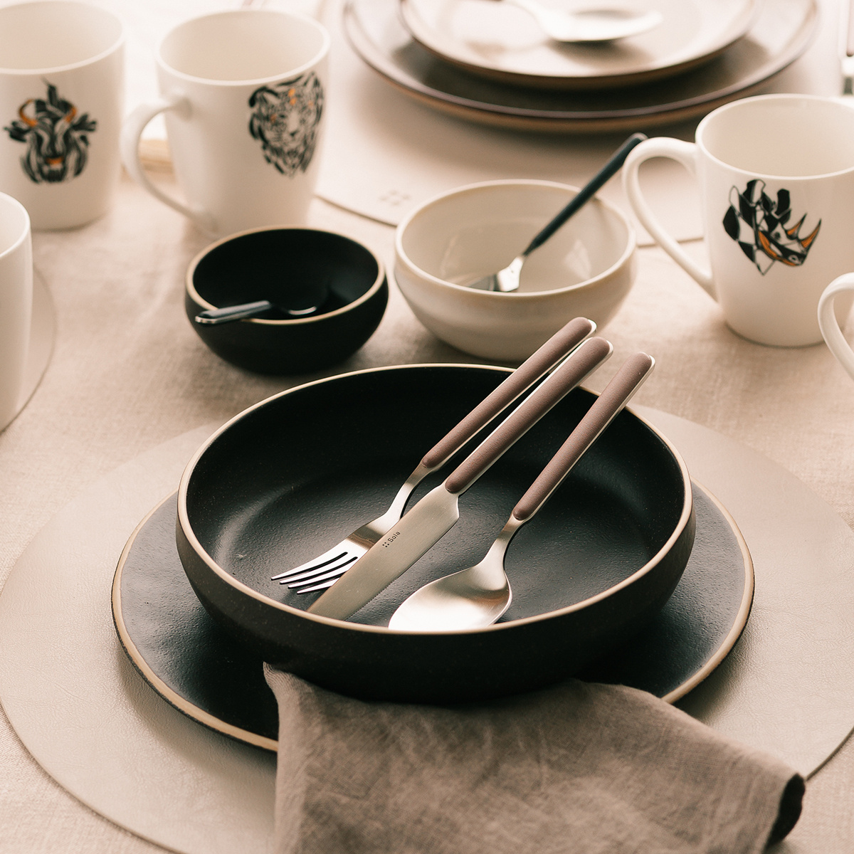 Cutlery set 16 pcs - Gallery taupe matte