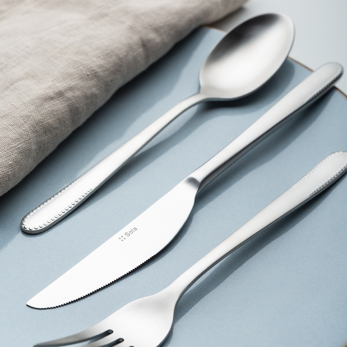 Set posate 24 pezzi Pearl opaco | Sola