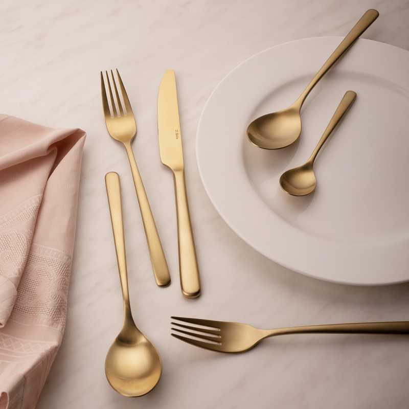 16-Piece Cutlery Set – Salamanca PVD Champagne matte