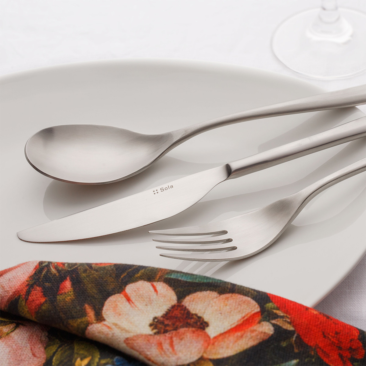 24-Piece Cutlery Set - Virginia