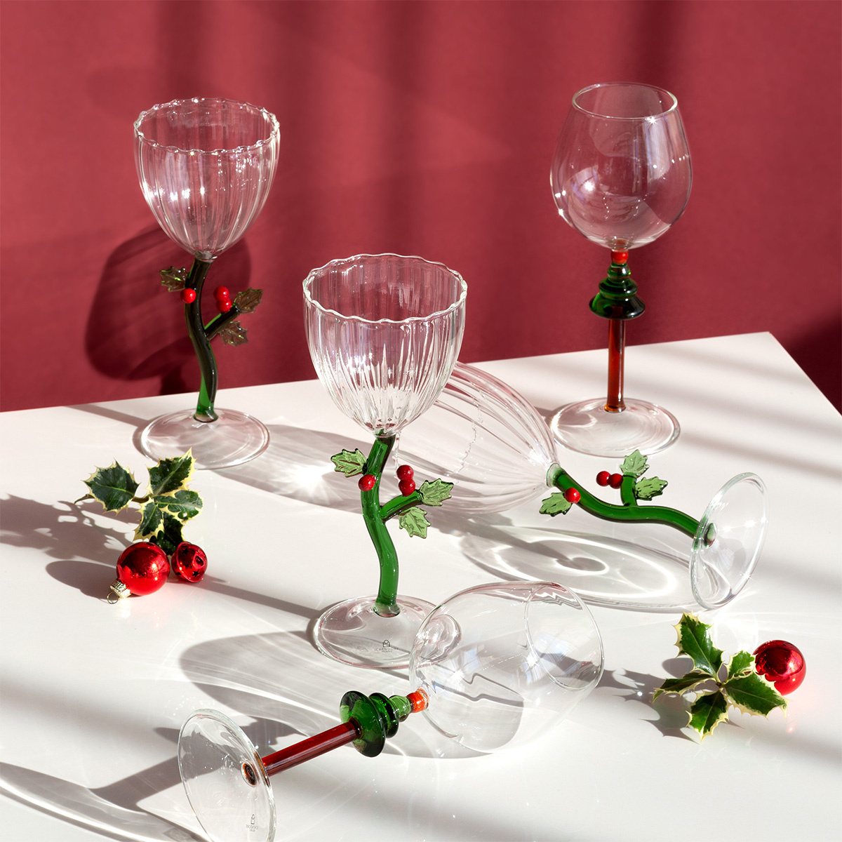 Christmas stemmed glass holly | Ichendorf