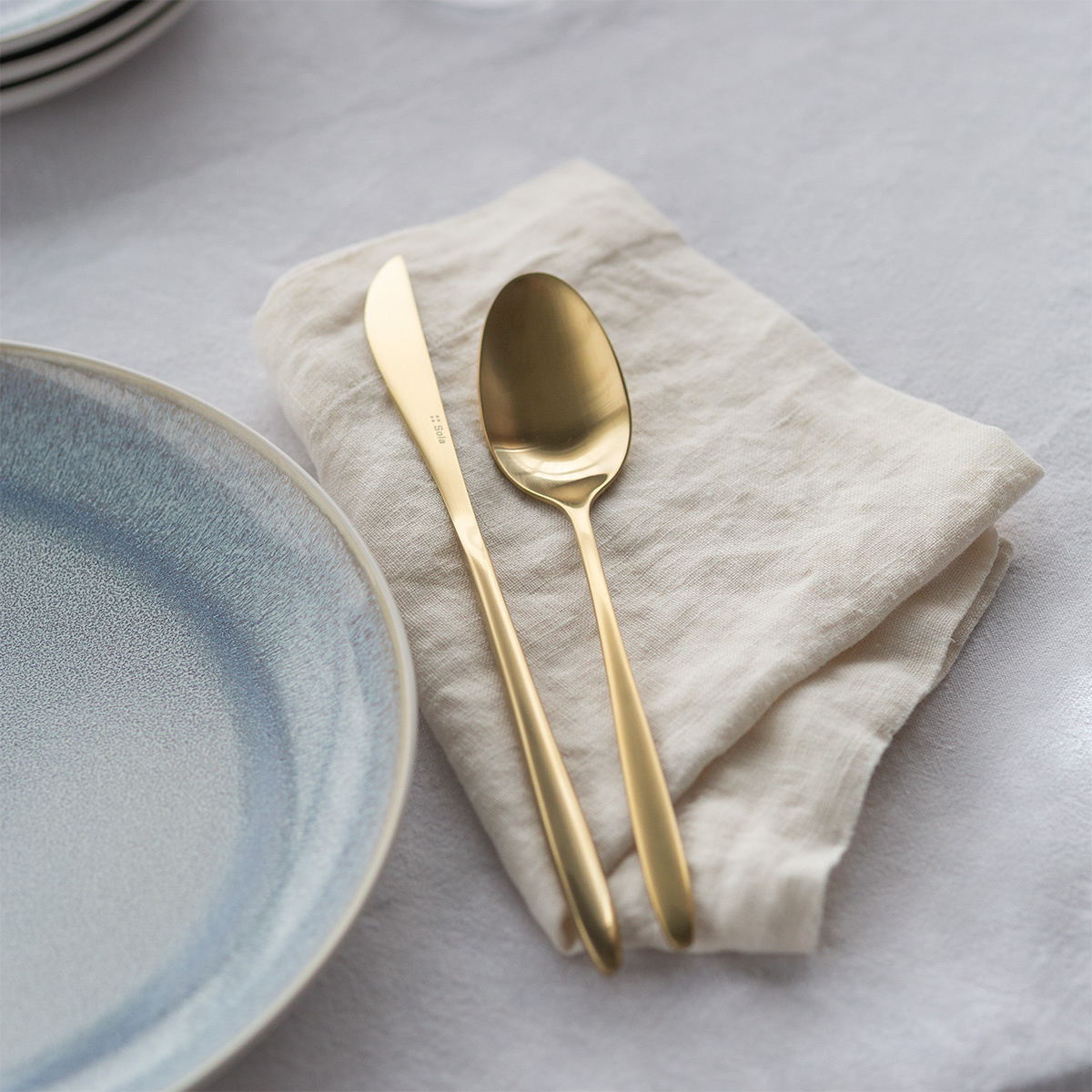 Set posate 16 pezzi Vivo champagne | Sola