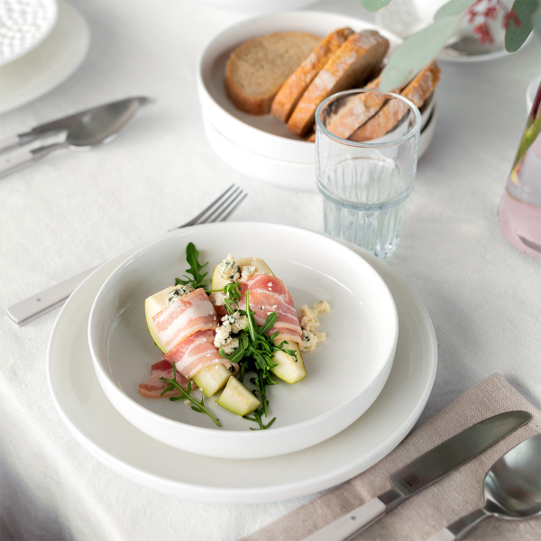 Porcelain set, perforated 18 pcs – Flow