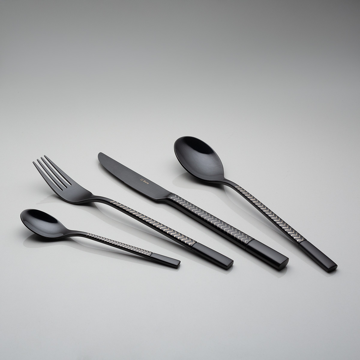 Cutlery set 16 pcs — Luxus black Laser Chevron
