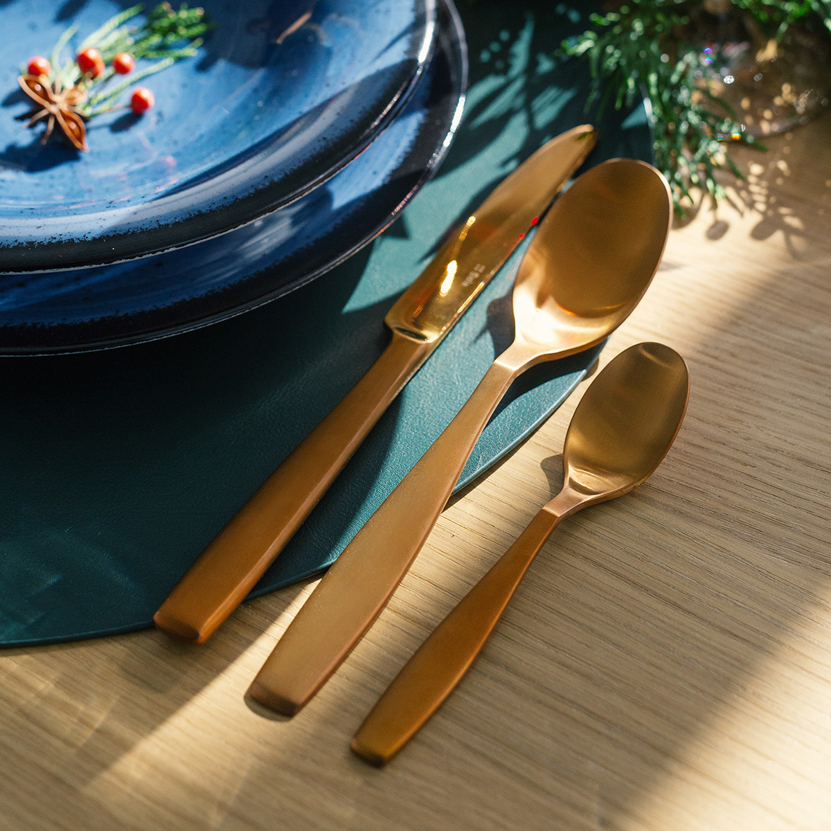 Cutlery set 4 pcs — Gaya PVD Kuper