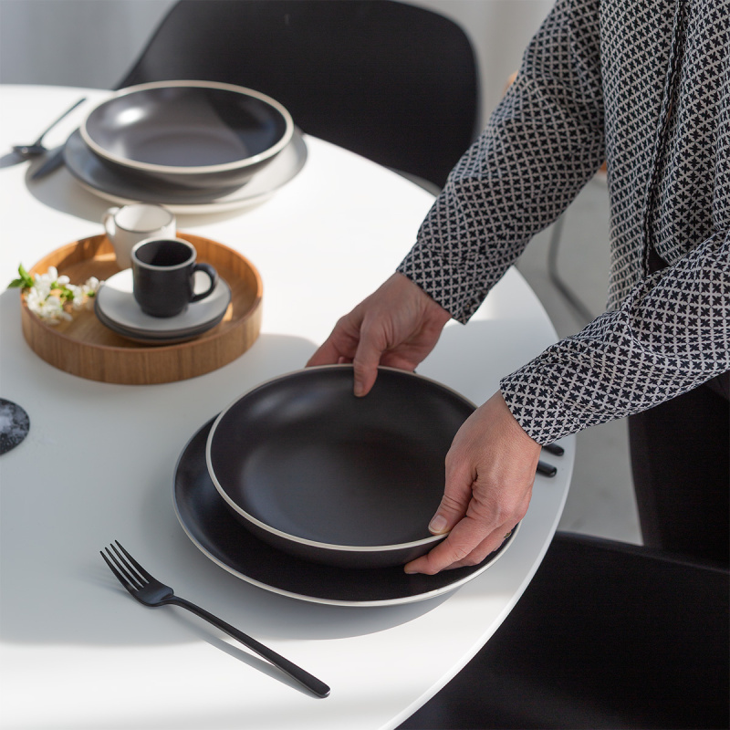 Flat plate 27 cm — Elements Yin & Yang black