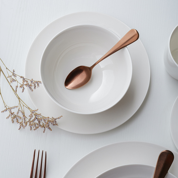 Set in porcellana 28 pezzi Flow bianco | Lunasol