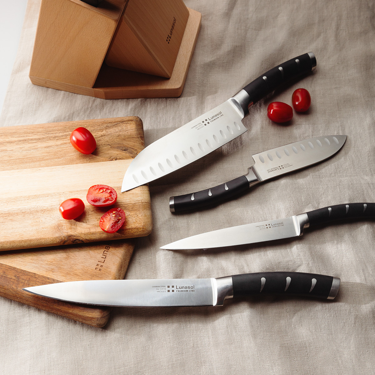 Set coltelli in ceppo con affilatore 7 pz - Flow Kitchen
