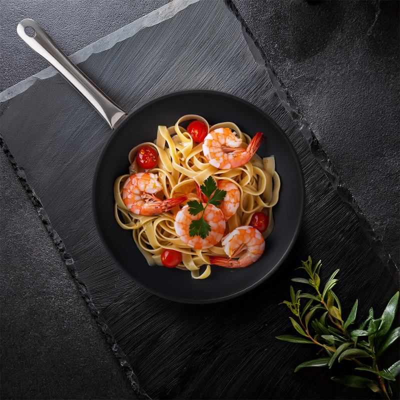 Titanium frying pan ø 20 cm | Saturn Terra Lunasol