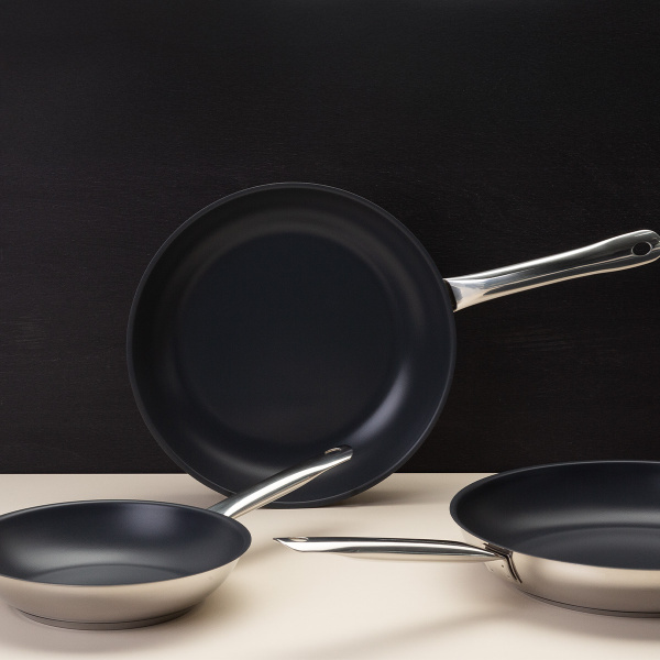 Set de poêles 3 pièces — Saturn Terra Lunasol