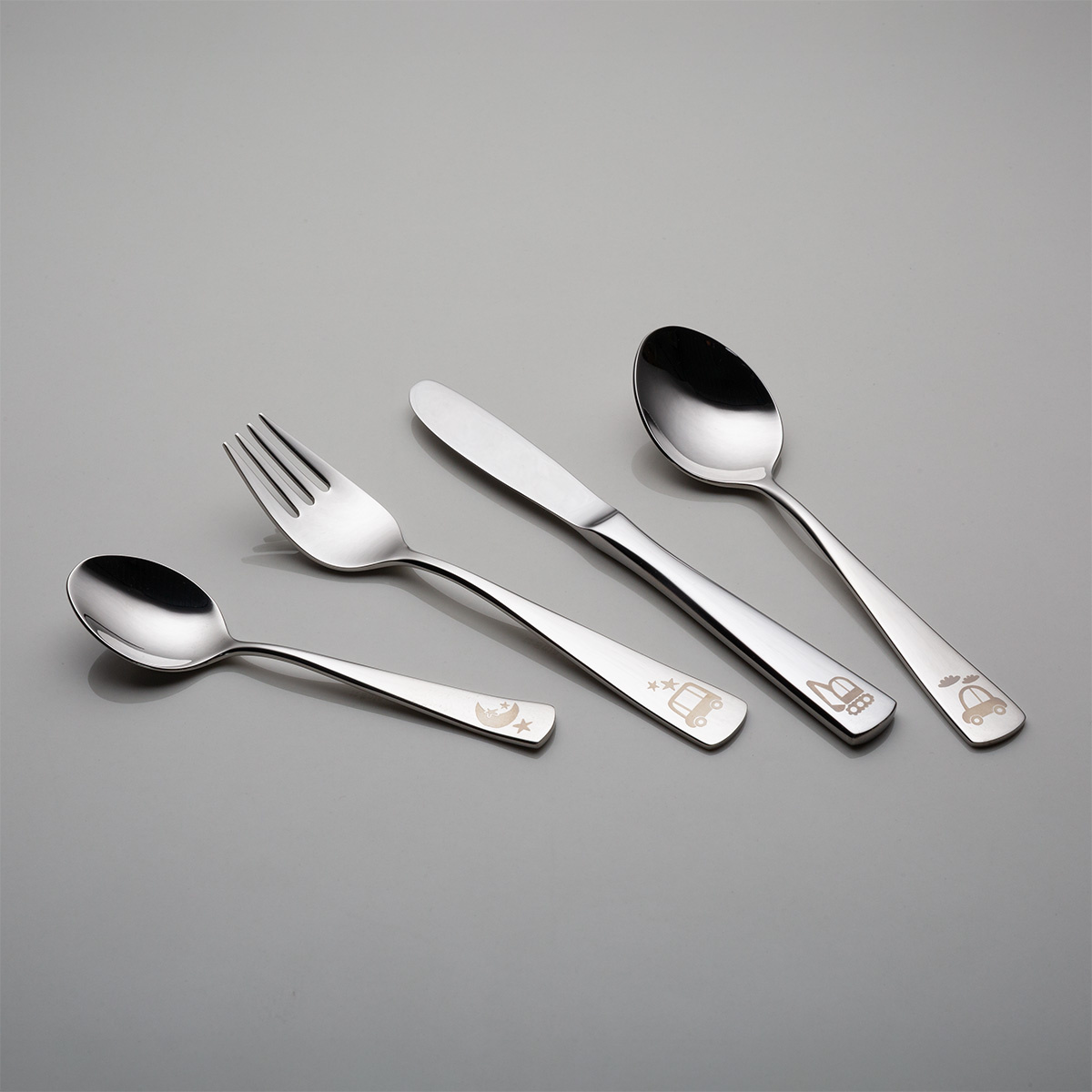 Kids’ cutlery set Cars 4 pcs — KIDS WORLD poliert