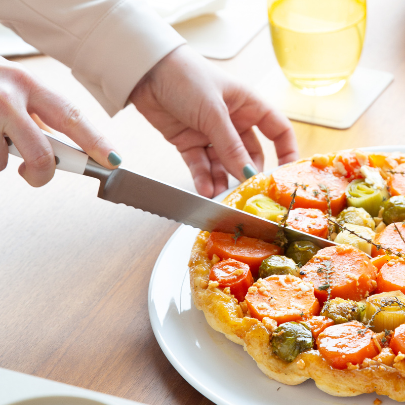 Bread Knife 20 cm - Premium