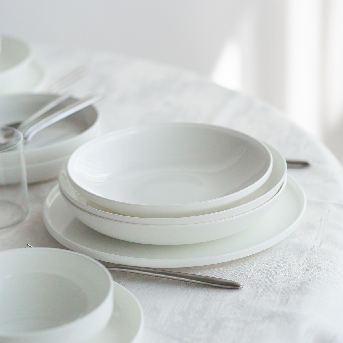 Small bowl 13.5 cm, H: 2.7 cm – Premium Modern Platinum Line