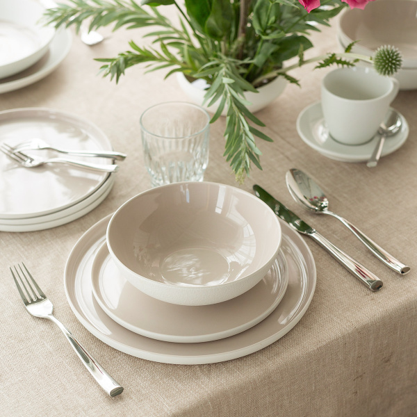 Set di piatti 12 pezzi — Fine Dining Rocca