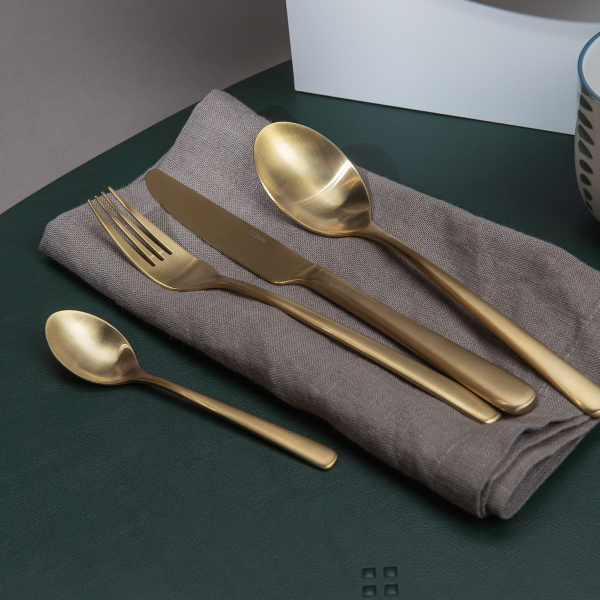 Placemat triangle PVC green 45 x 37 cm - Elements Ambiente