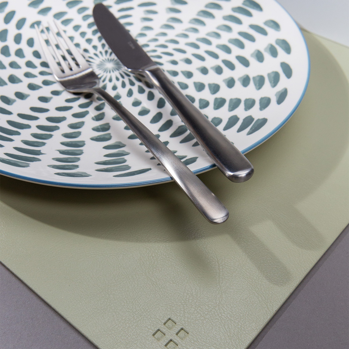 Set de table olive 45 x 32 cm – Elements Ambiente