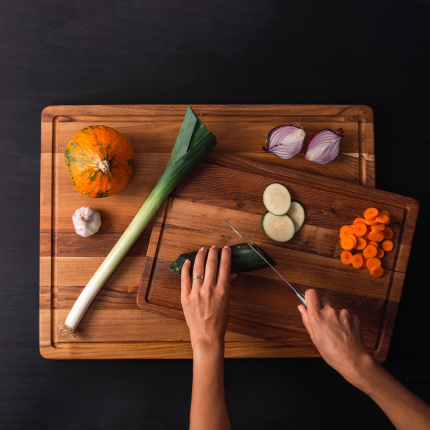 Large cutting board Teak 61 x 46 x 3 cm - GAYA Wooden
