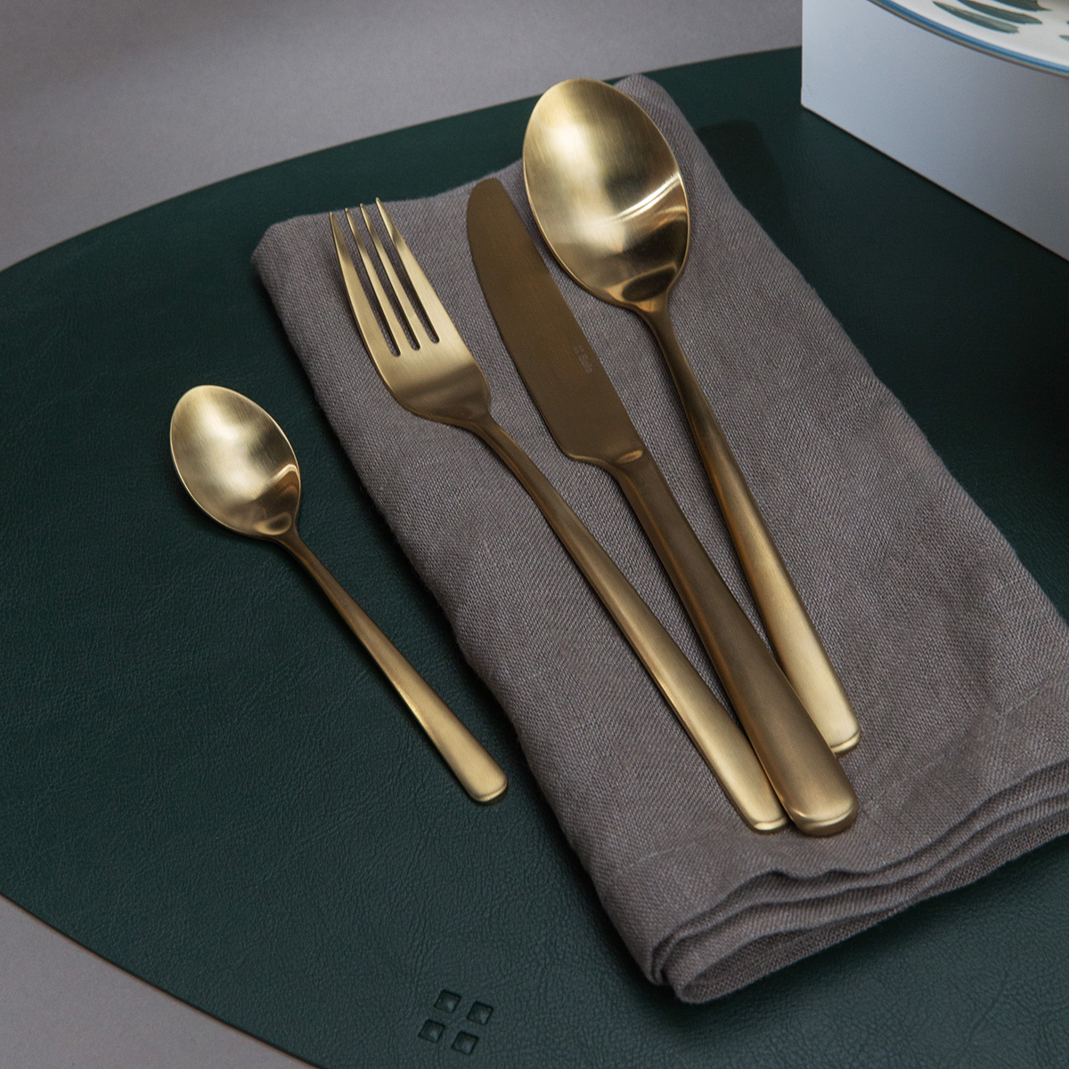 Schieferfarbene Leinenservietten 50 x 50 cm 2 Stk. - Gaya Ambiente