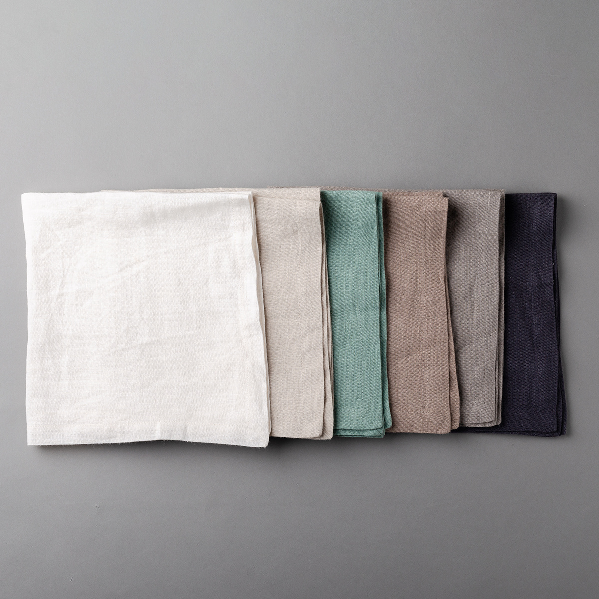 Schieferfarbene Leinenservietten 50 x 50 cm 2 Stk. - Gaya Ambiente