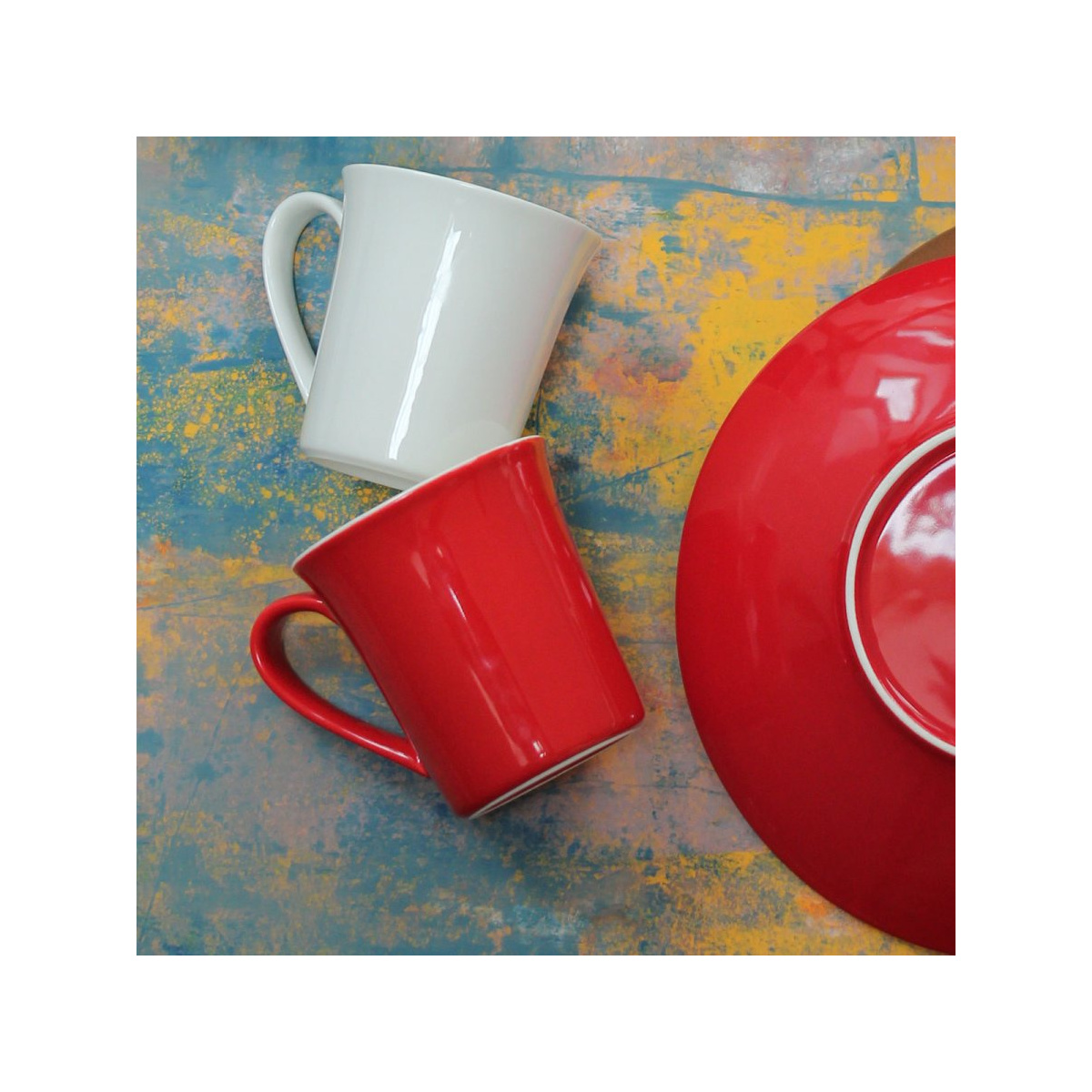 Kaffeebecher mit Henkel konisch rot - RGB