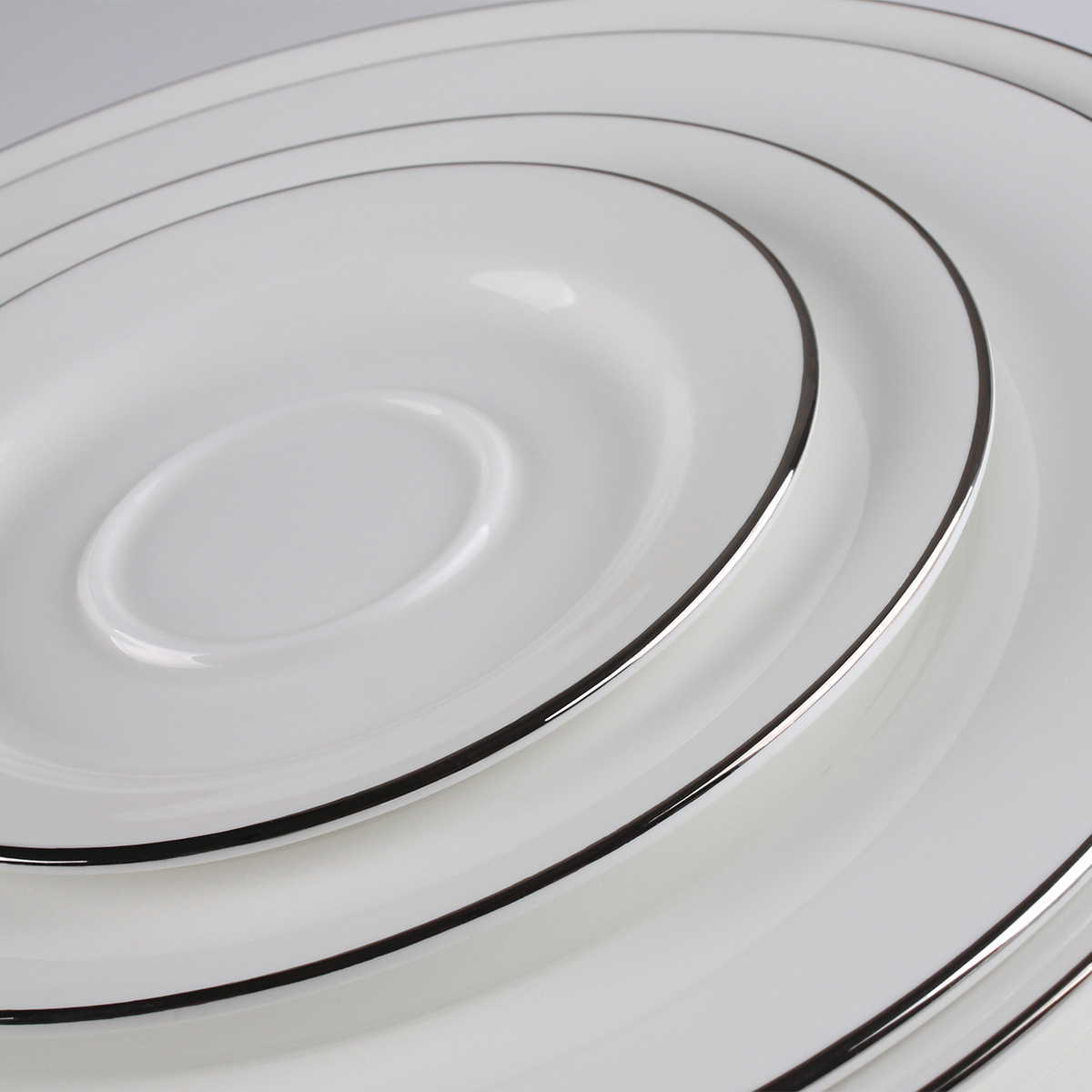 Set in porcellana 52 pezzi - Premium Platinum Line
