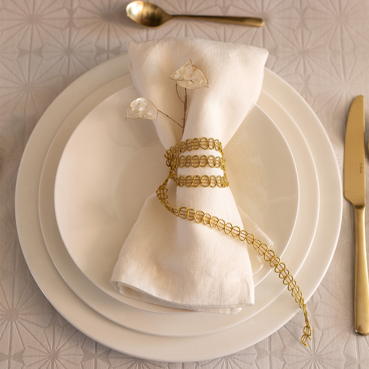 Porcelain set 19 pcs – Premium Platinum Line