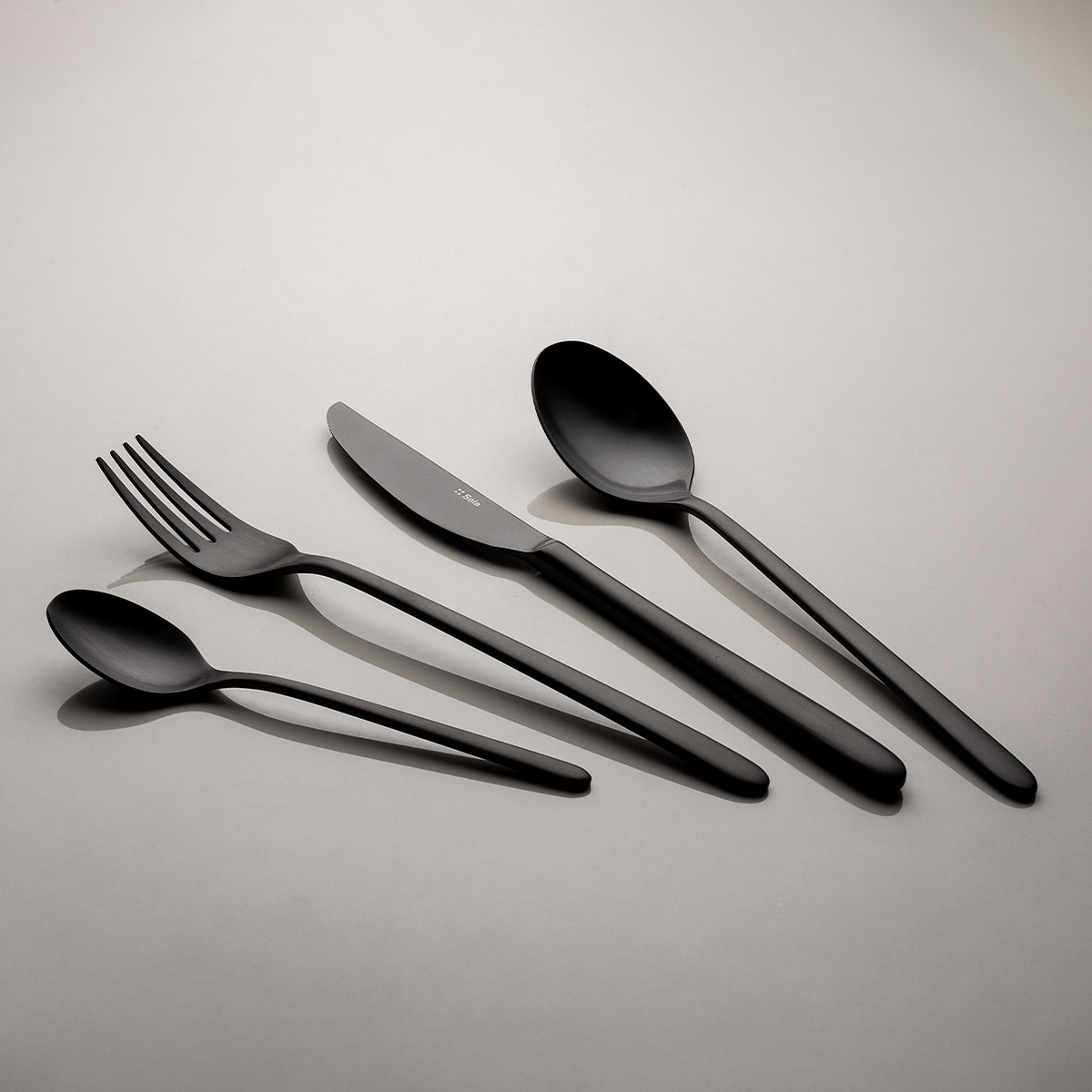 Besteckset 16-tlg. - Sira PVD black ganz matt