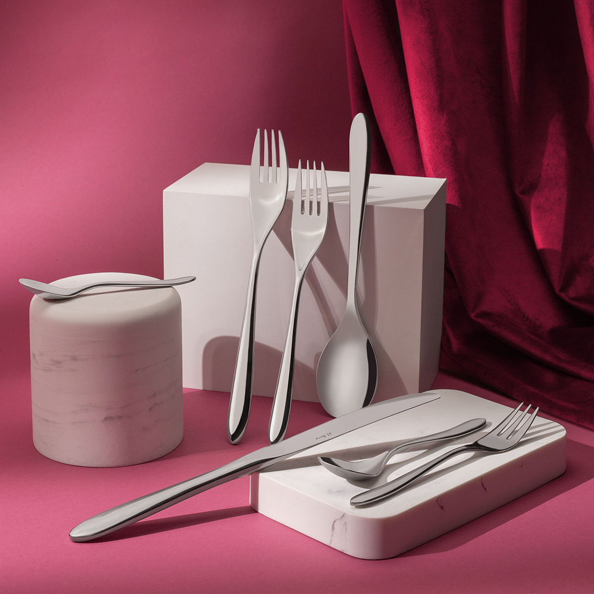 24-Piece Cutlery Set - Valencia