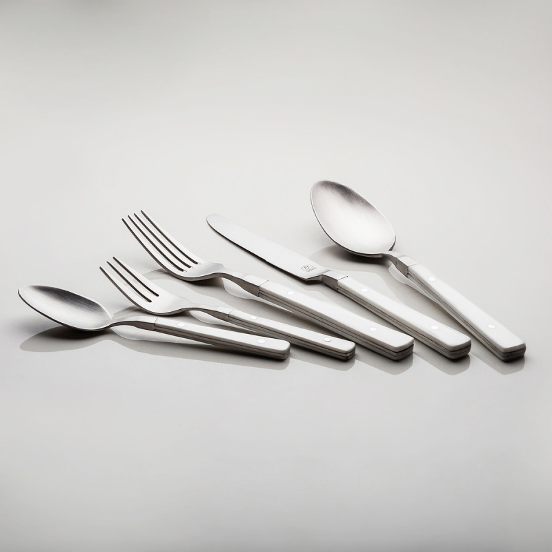 Cutlery set 30 pcs - Image POM white