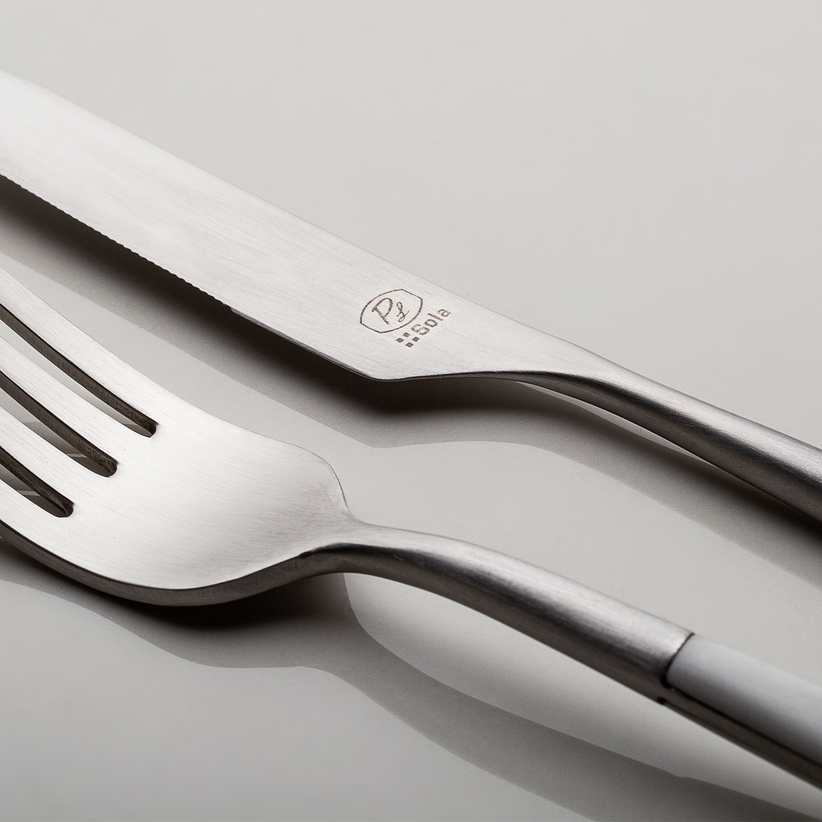 Set de couverts 30 pcs - GAYA Exeter Bistro manche blanc