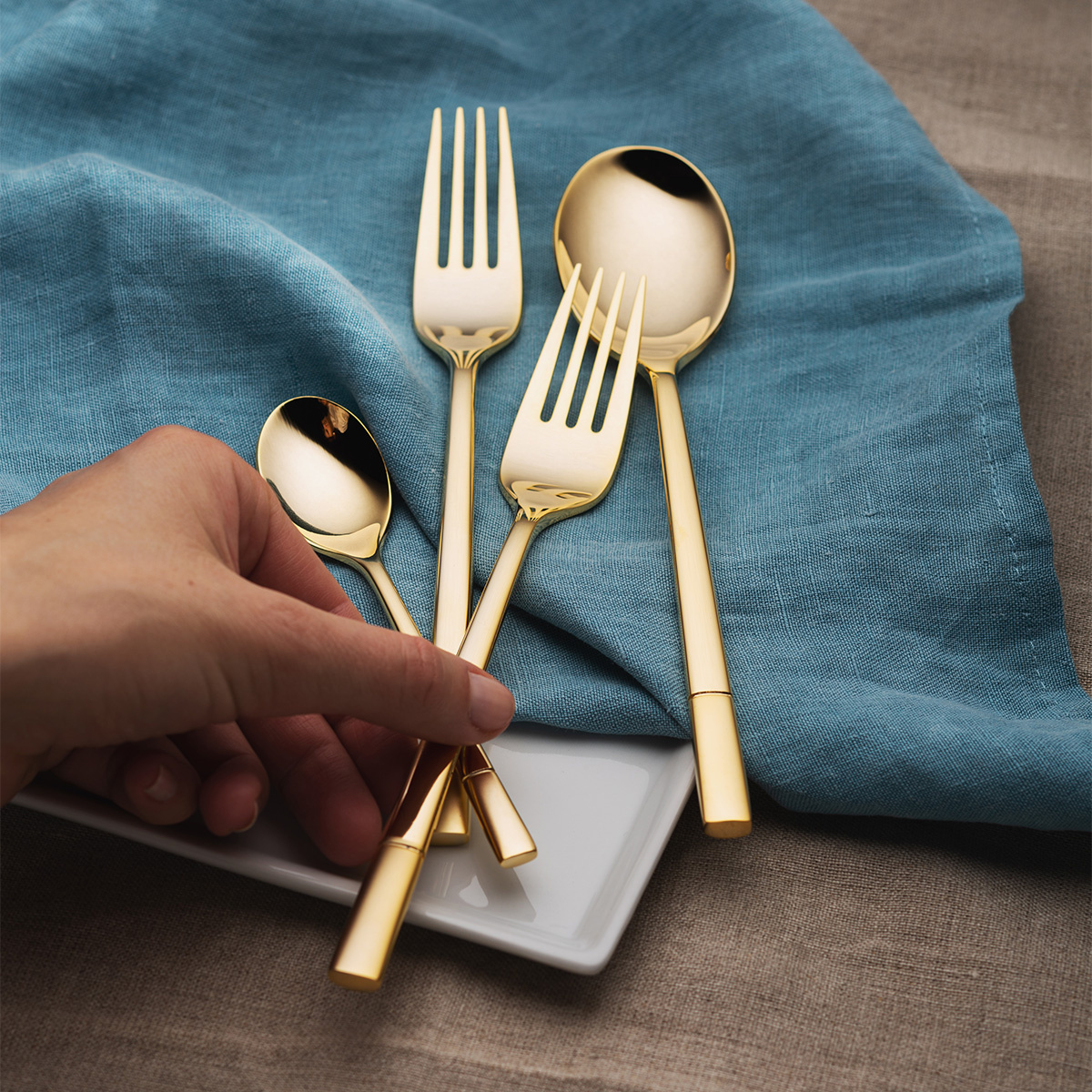 Set de couverts 24 pcs – Luxe doré partiellement sablée