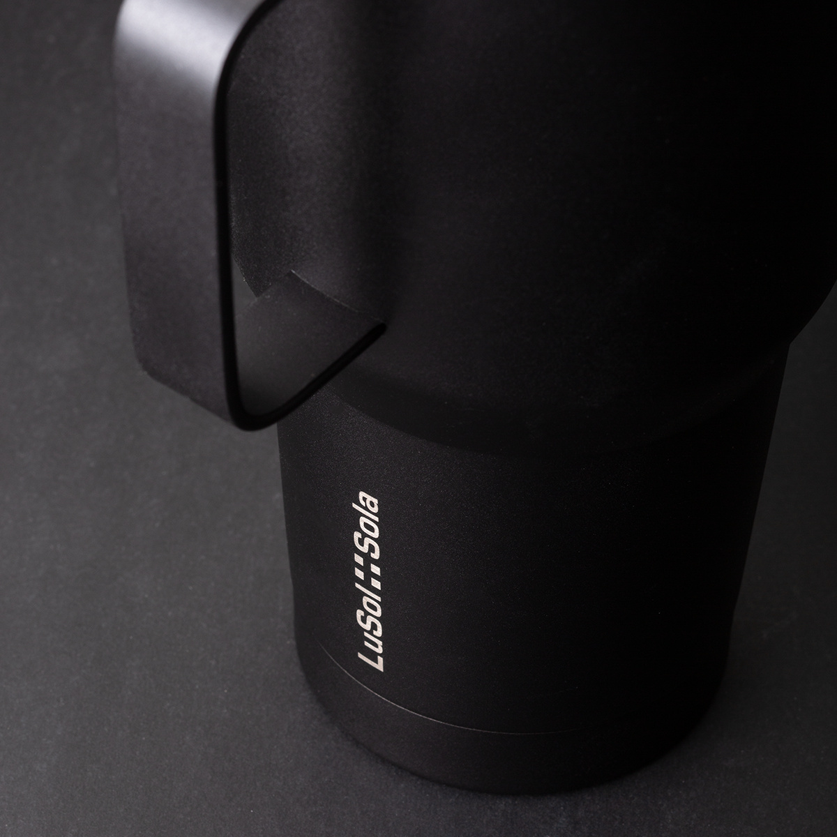 Thermal mug To Go Cup by Sola - matte black