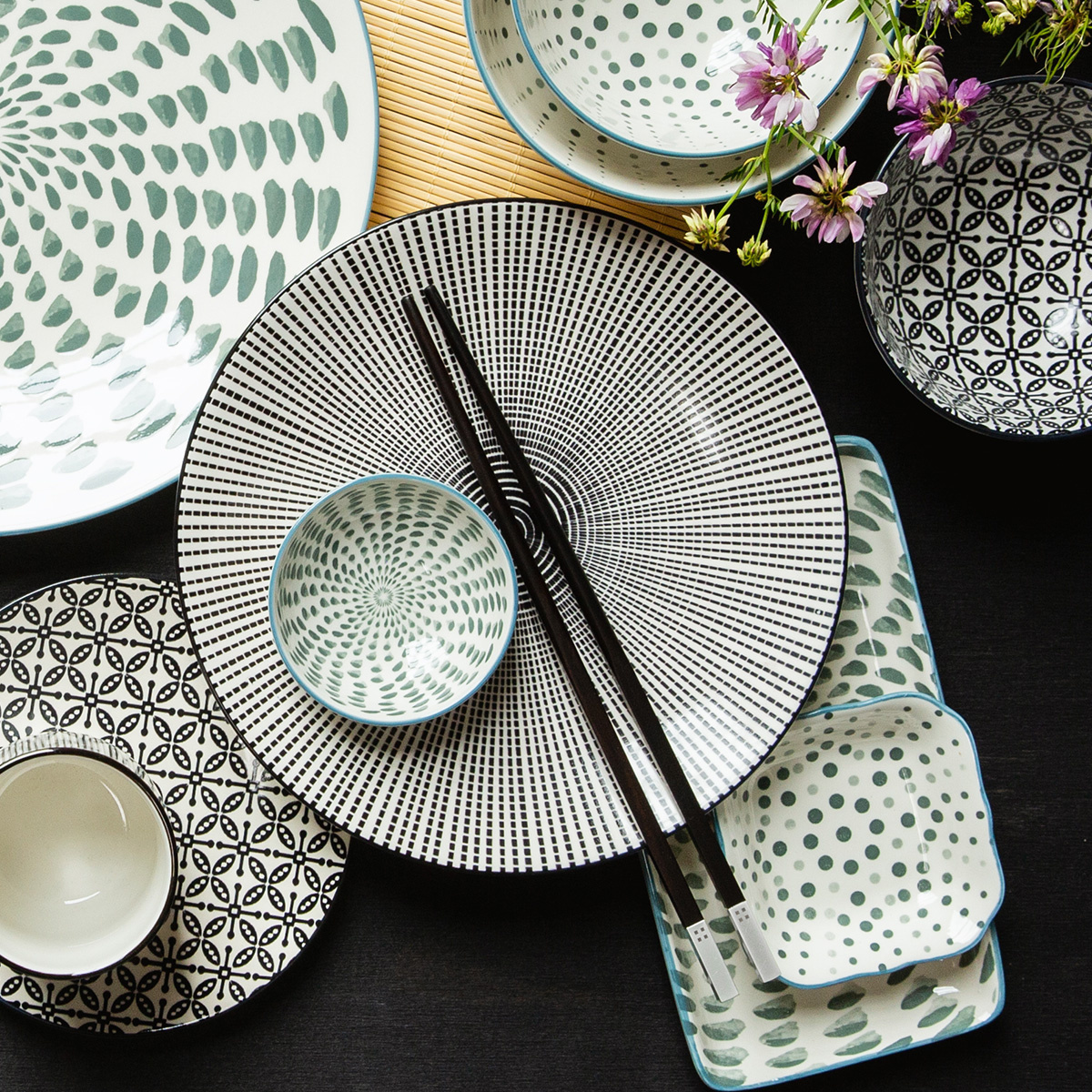 Porcelain set 24 pcs – Elements Asia Fire