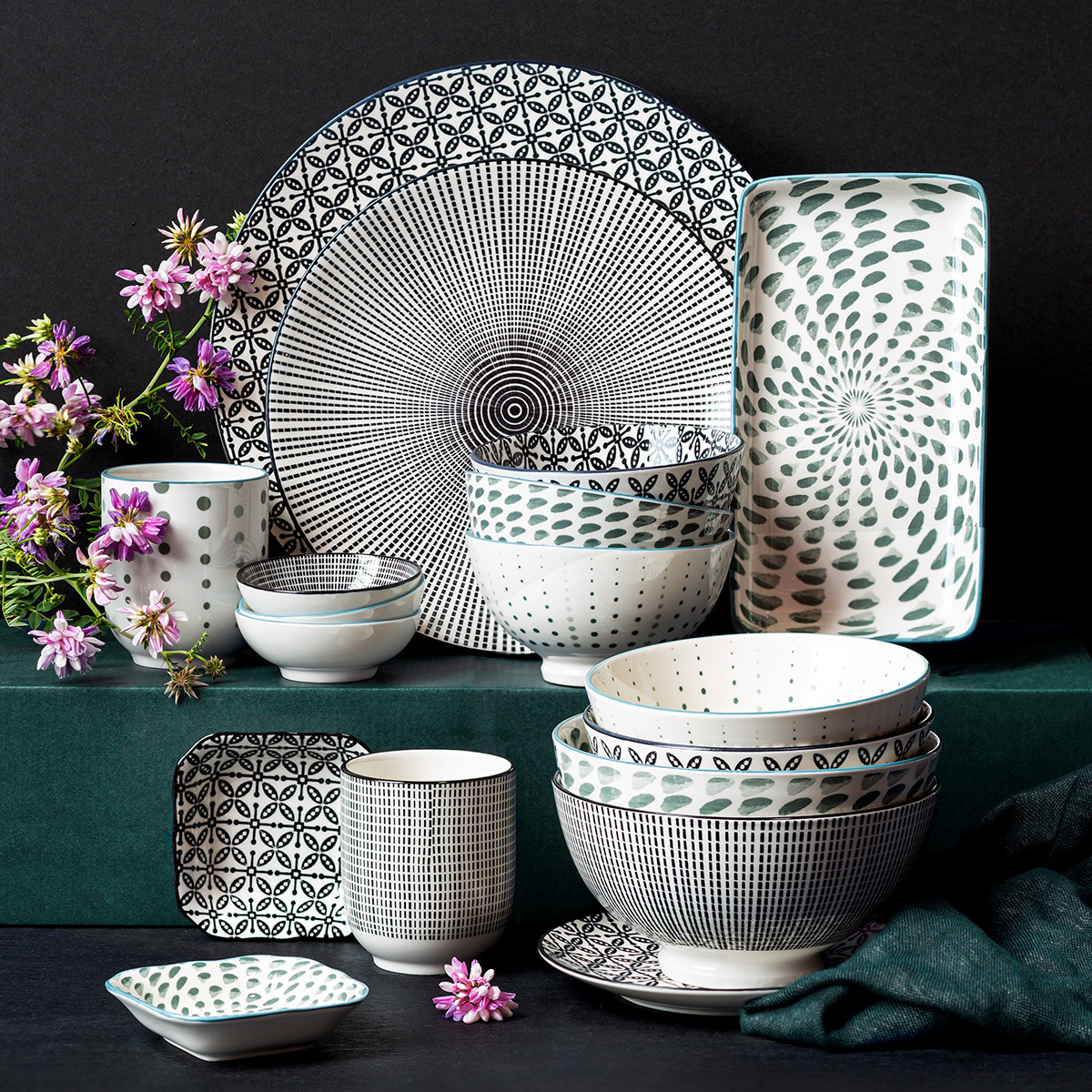 Porcelain set 24 pcs – Elements Asia Fire