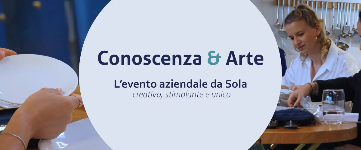 Banner con il testo Sapere e arte su un evento aziendale presso Sola Switzerland, con persone che dipingono la porcellana 